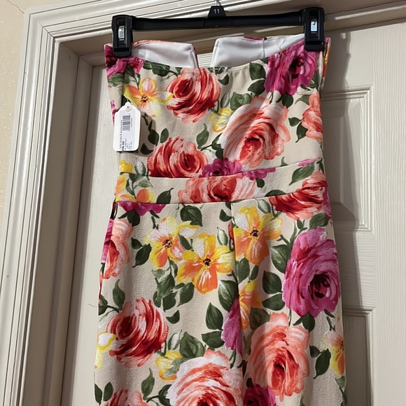 NWT JUMPSUIT by SOLE SHOES & ACCESSORIES - Picture 4 of 4